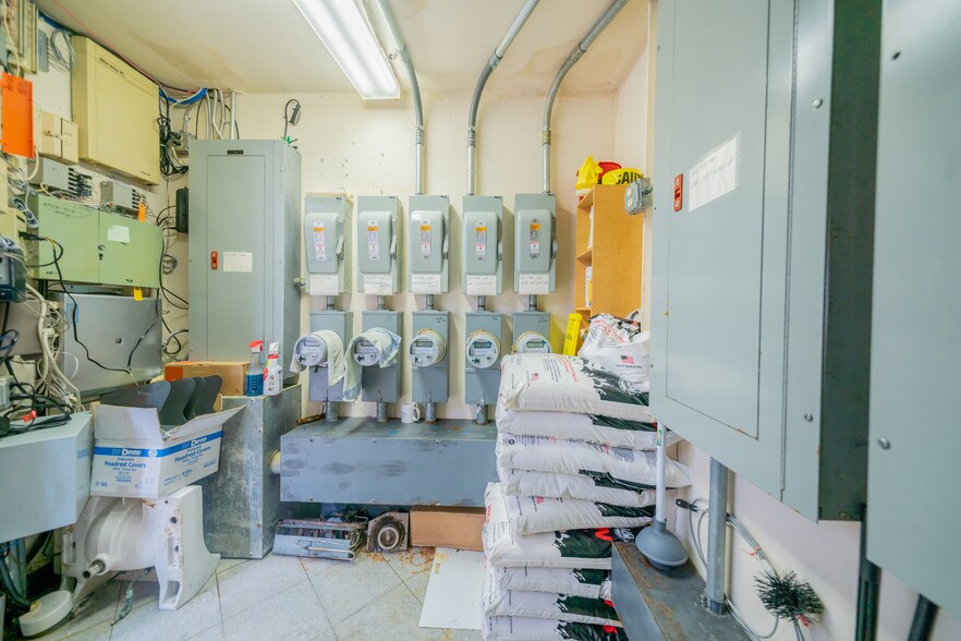 More Photos Of 12575 Rockside Rd, Garfield Heights Medical For Sale