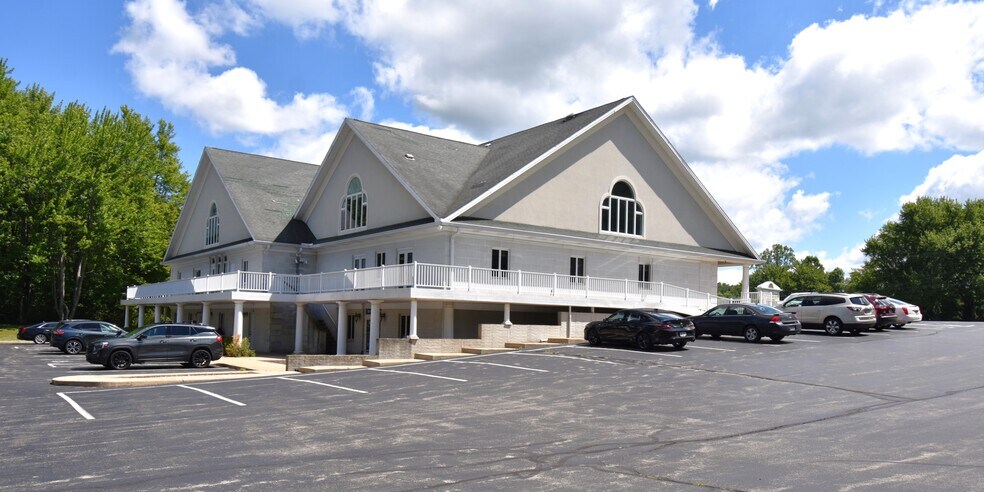 More Photos Of 972 Youngstown Kingsville Rd, Vienna Office For Sale
