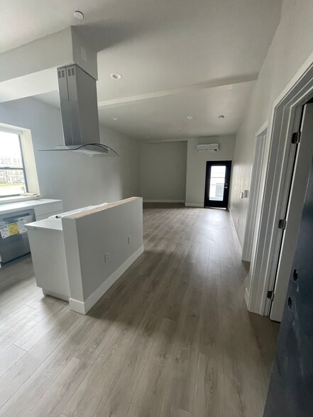 More Photos Of 1915 S St, Sacramento Apartments For Sale