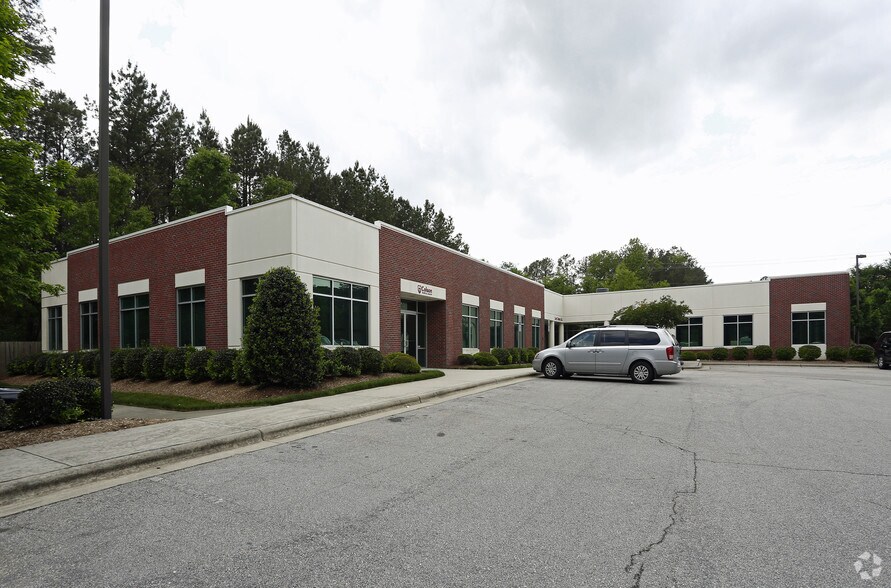 More Photos Of 123 Sunnybrook Rd, Raleigh Medical For Lease