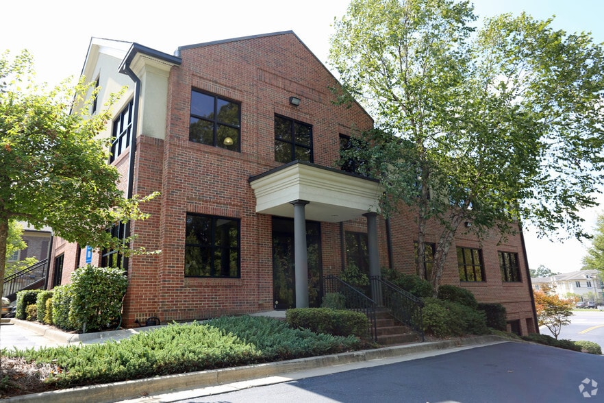 More Photos Of 4833 S Cobb Dr, Smyrna Medical For Lease