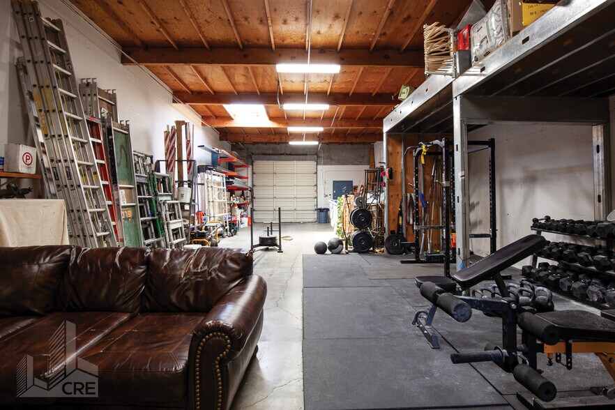 More Photos Of 100 N Hill Dr, Brisbane Light Manufacturing For Sale