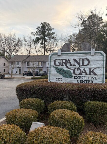 More Photos Of 7370 Hodgson Memorial Dr, Savannah Office For Sale