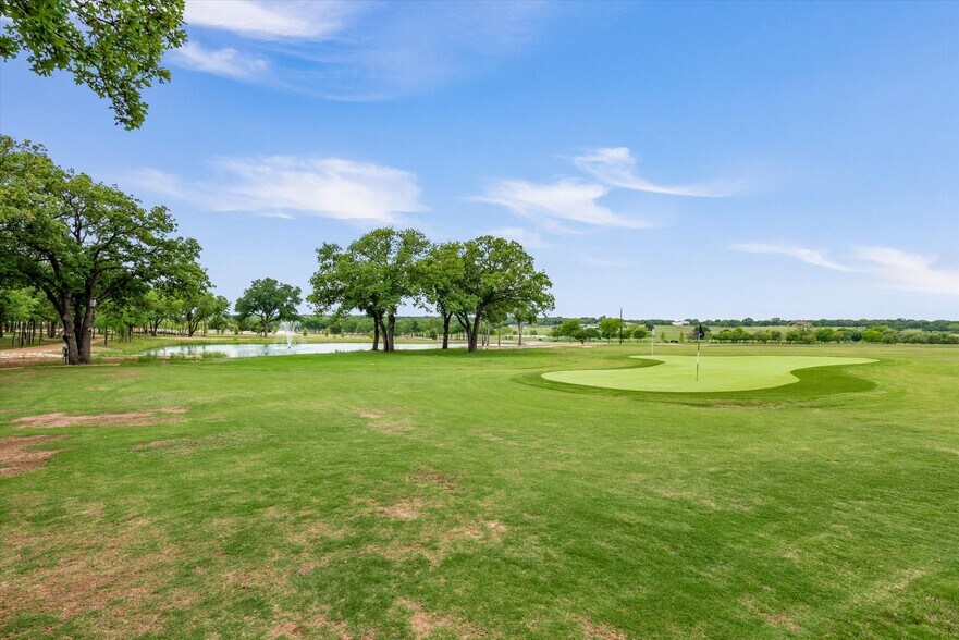 More Photos Of 1000 County Road 904, Joshua Golf Course Driving Range For Sale