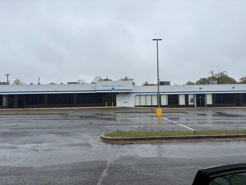 More Photos Of 3900 Bexley Pl, Suitland Unknown For Lease