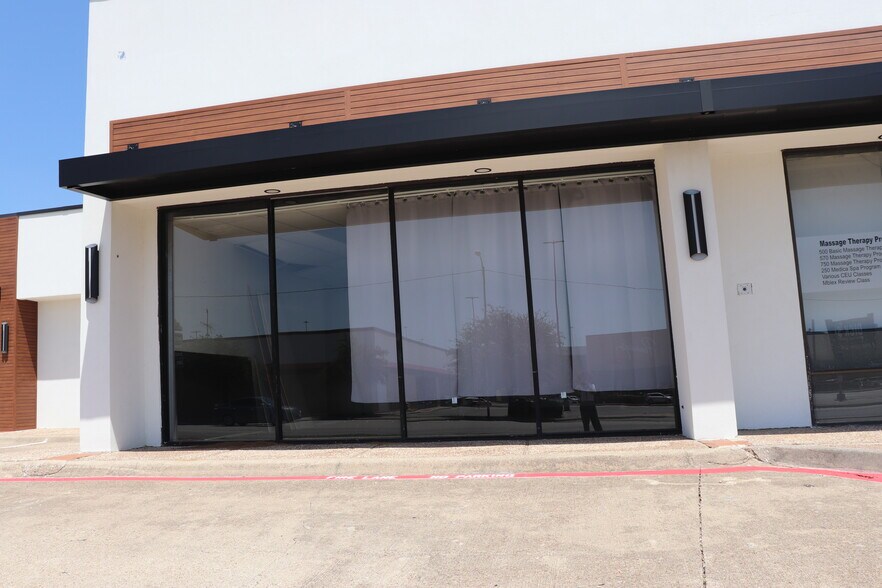 More Photos Of 1212-1222 Melbourne Rd, Hurst Unknown For Lease