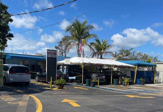 More Photos Of 824 N Dixie Hwy, Lake Worth Carwash For Sale