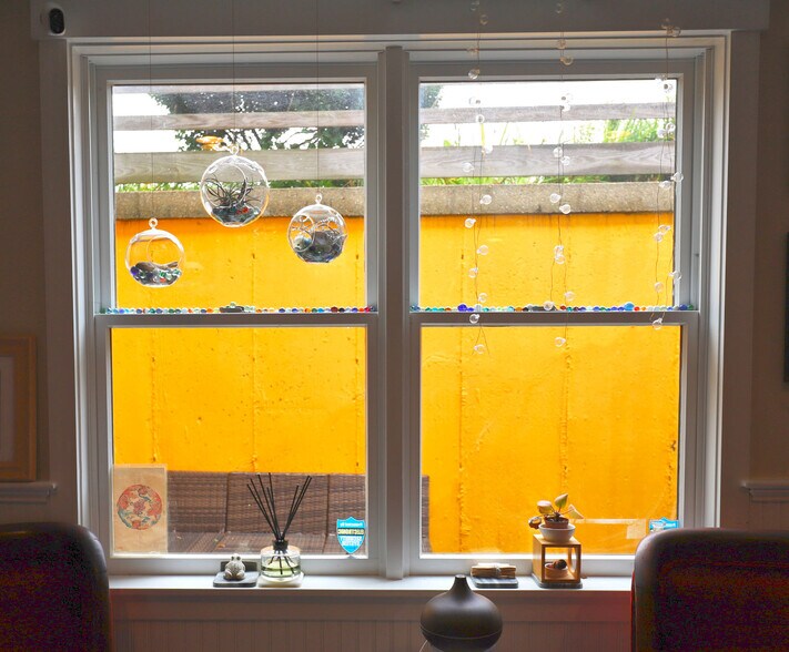 More Photos Of 316 Gifford St, Falmouth Office For Lease