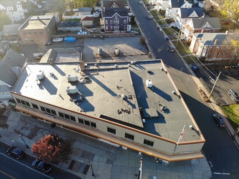 More Photos Of 641-651 Maple Ave, Hartford Office For Lease