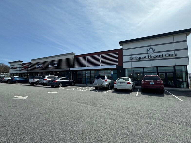 Primary Photo Of 66 Branch Ave, Providence General Retail For Lease