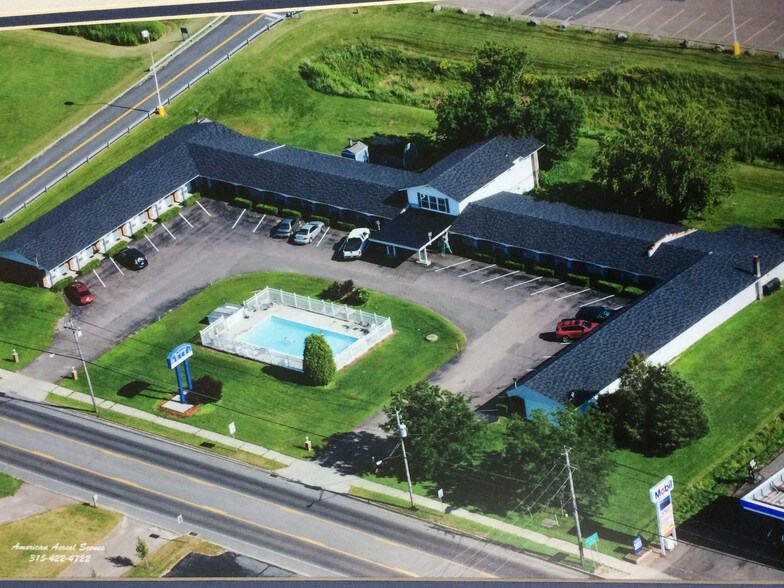 More Photos Of 206 W Main St, Malone Hotel For Sale