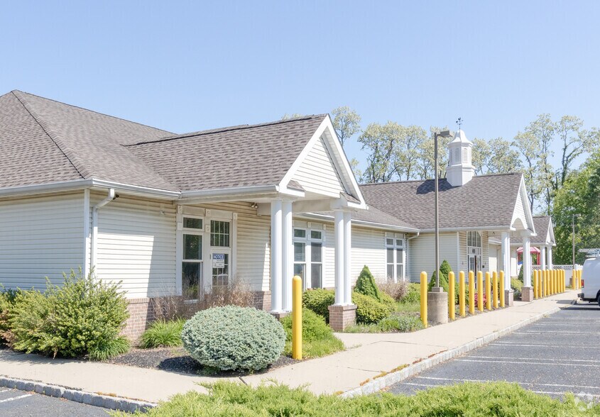 More Photos Of 635 Cranbury Rd, East Brunswick Daycare Center For Sale