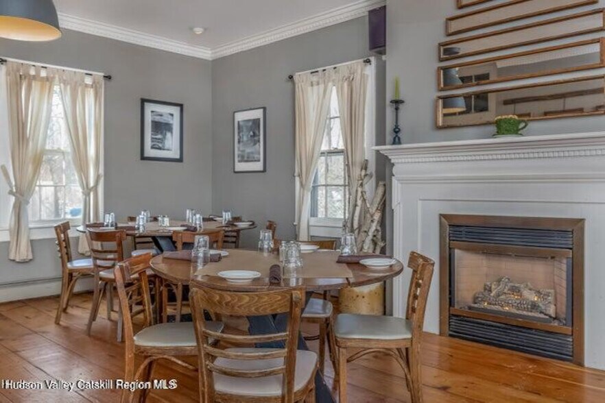 More Photos Of 155 Main St, High Falls Restaurant For Sale