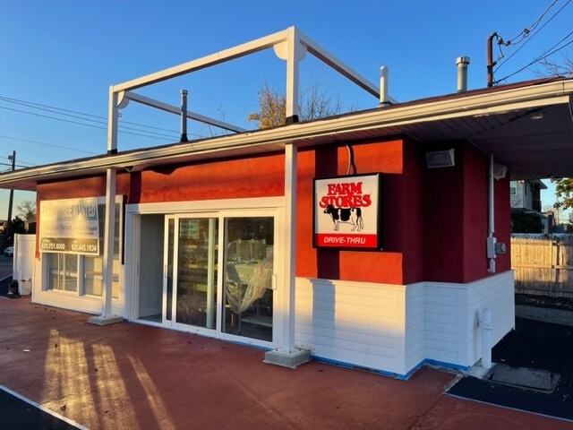 More Photos Of 2885 Grand Ave, Baldwin Freestanding For Sale