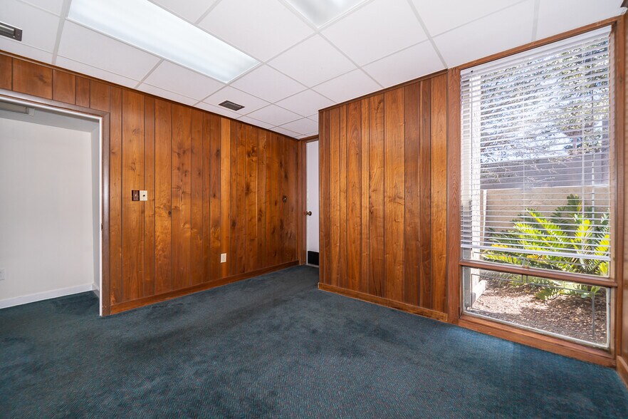 More Photos Of 331 N Maitland Ave, Maitland Medical For Sale