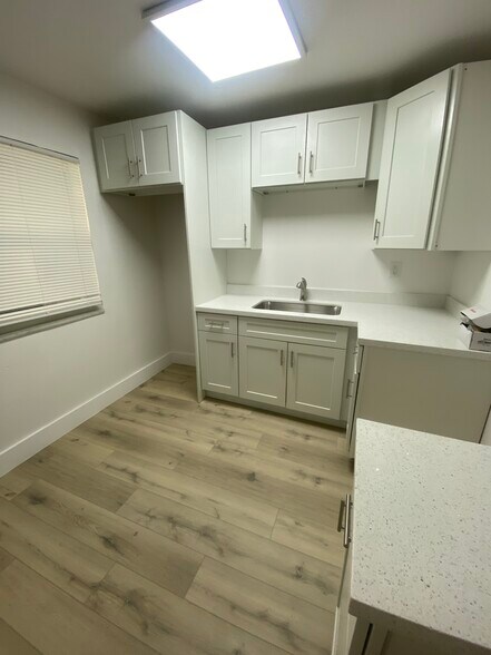More Photos Of 401 SW 7th Ave, Fort Lauderdale Apartments For Sale