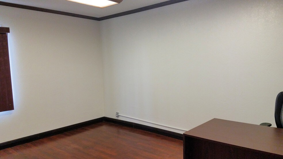 More Photos Of 801 S Decatur Blvd, Las Vegas Medical For Sale
