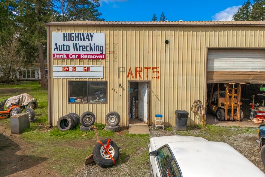 More Photos Of 32416 Mountain Hwy E, Eatonville General Retail For Sale