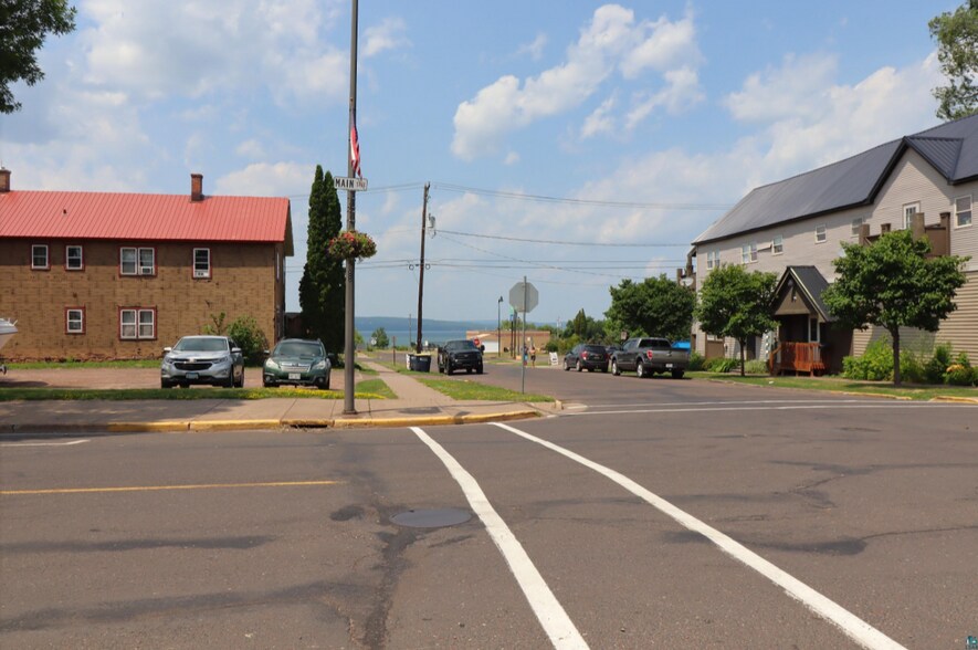 More Photos Of 220 Main St E, Ashland Office For Sale