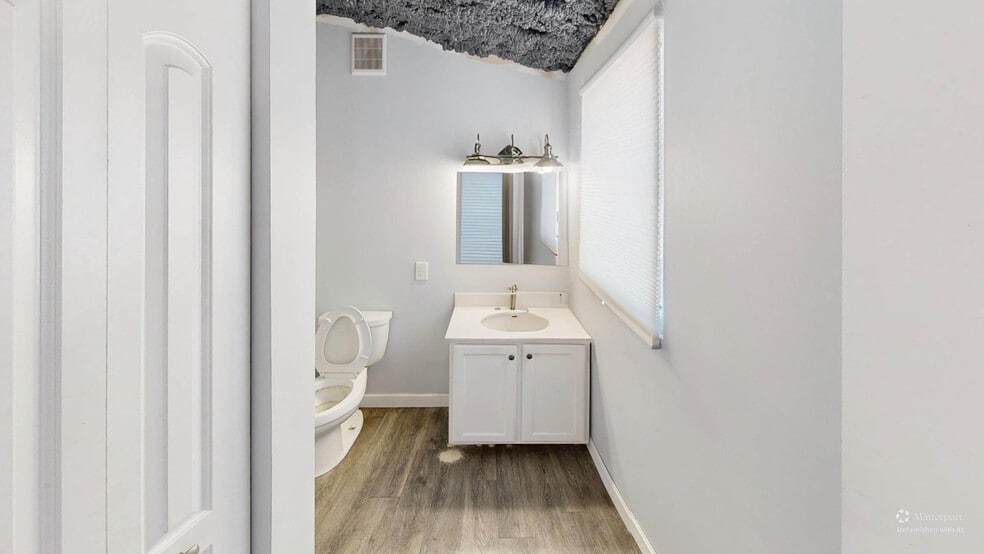 More Photos Of 650 Nicolet Ave, Winter Park Office For Lease