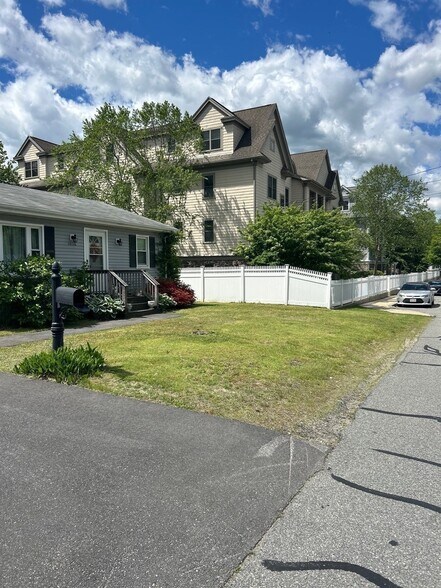 More Photos Of 1337 Ashley Blvd, New Bedford General Retail For Sale