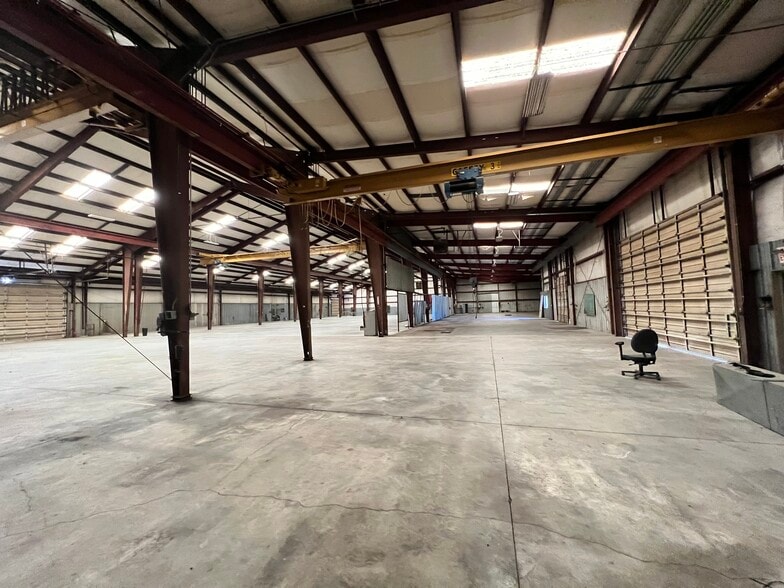 More Photos Of 6310 E 13th St, Tulsa Manufacturing For Sale