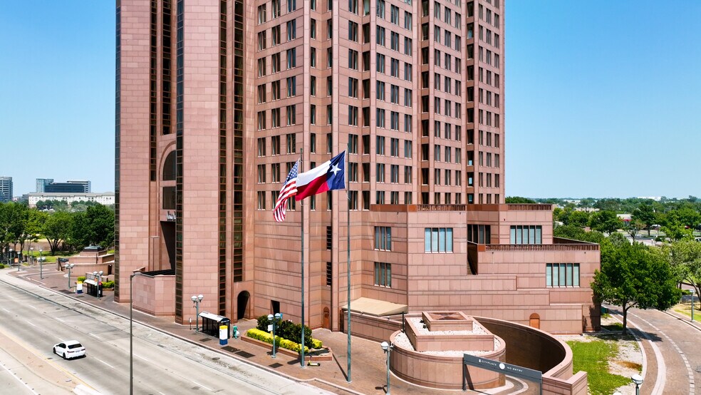 Primary Photo Of 2711 N Haskell Ave, Dallas Office For Lease