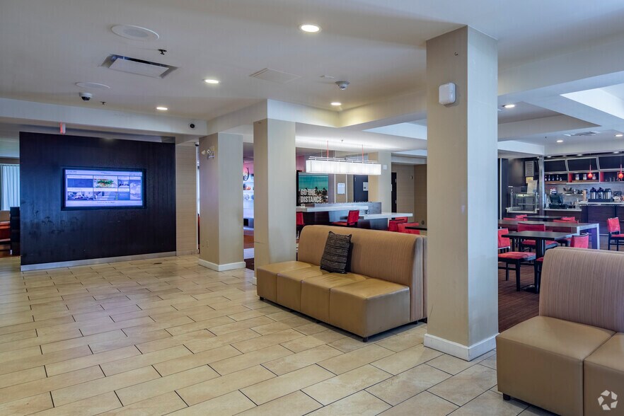 More Photos Of 4300 Colonnade Pky, Birmingham Hotel For Sale