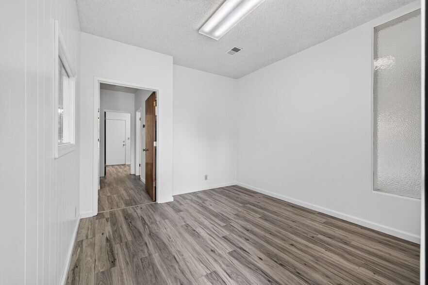 More Photos Of 7 Page St, Cotati Medical For Sale