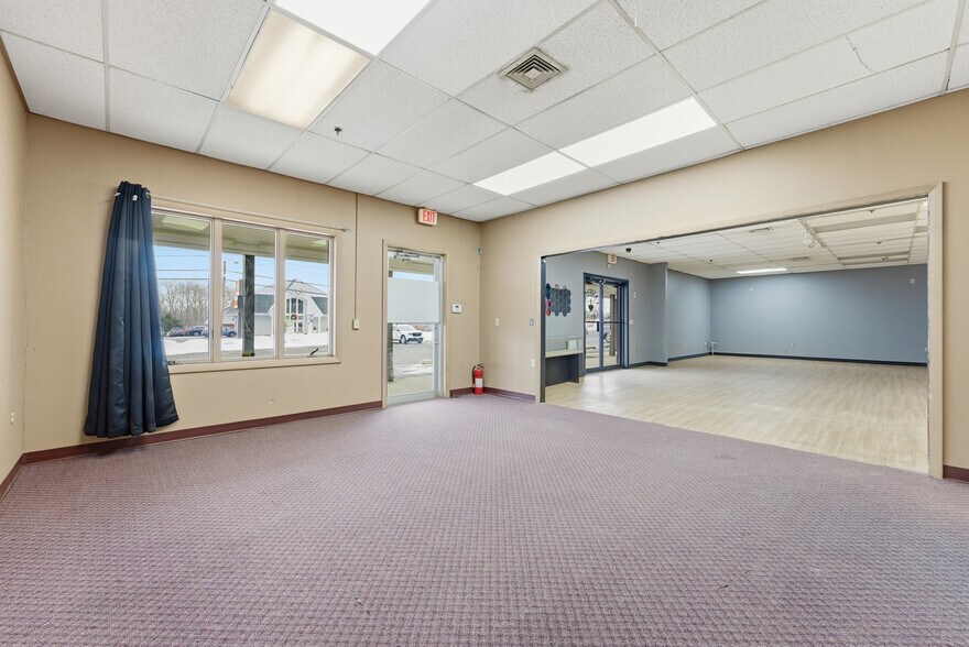 More Photos Of 45-65 Southwick Rd, Westfield General Retail For Lease