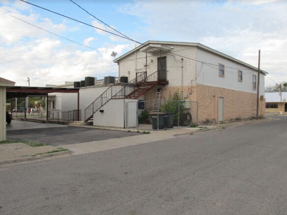 More Photos Of 405 Cantu St, Del Rio Lodge Meeting Hall For Sale
