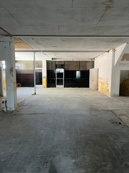 More Photos Of 716 E 9th Pl, Los Angeles Industrial For Lease