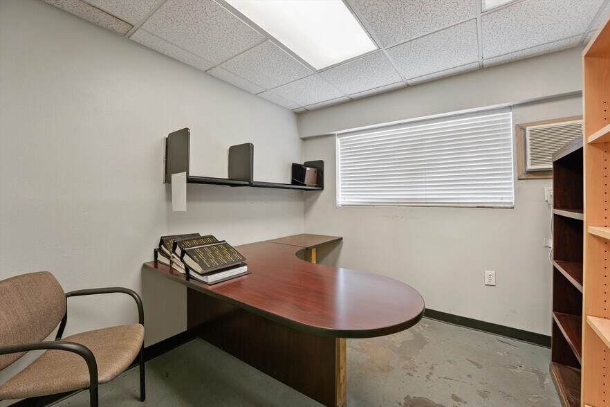 More Photos Of 12602 FM-529, Houston Warehouse For Lease