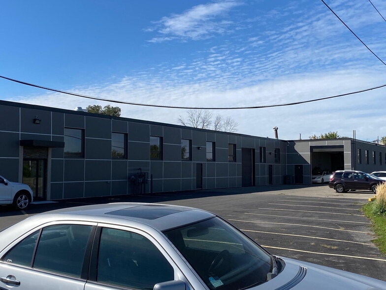 More Photos Of 1783 Mattawa Ave, Mississauga Warehouse For Lease