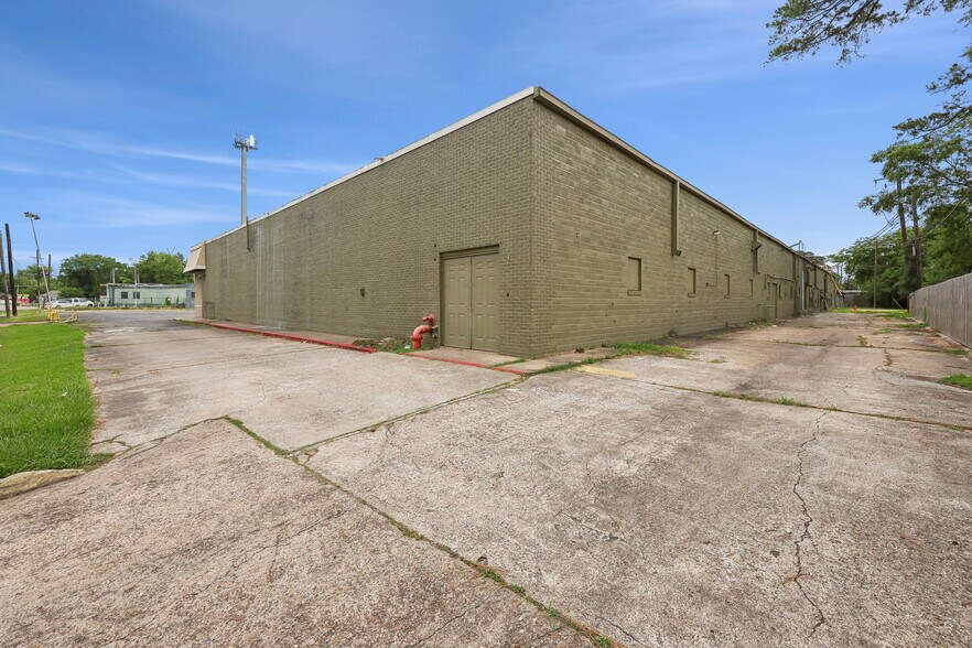 More Photos Of 3410 Concord Rd, Beaumont Storefront For Sale