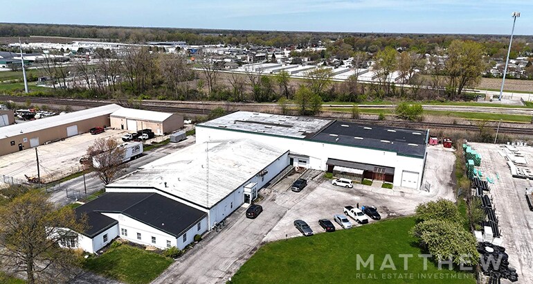 Primary Photo Of 5056 Angola Rd, Toledo Manufacturing For Lease