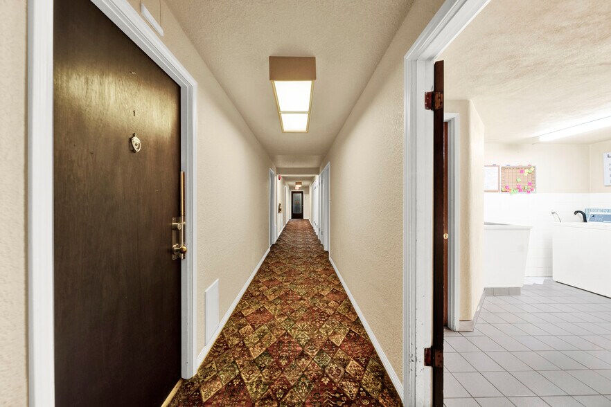 More Photos Of 3719 W 8th Av, Vancouver Apartments For Sale