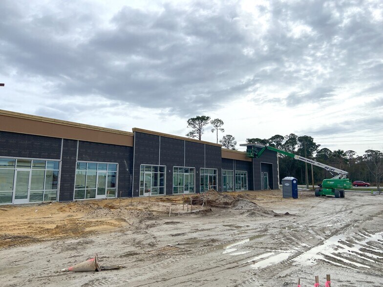 More Photos Of 5650 SR 100 E, Palm Coast General Retail For Lease