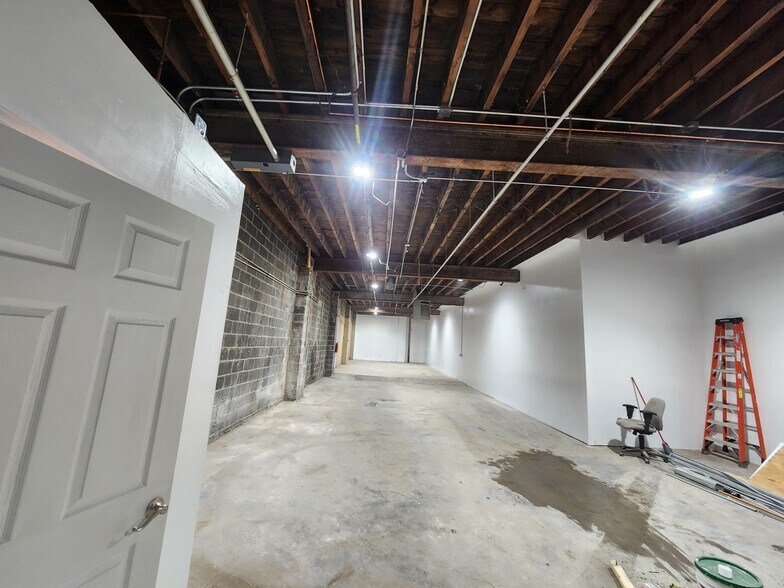 More Photos Of 85 Coffey St, Brooklyn Warehouse For Lease