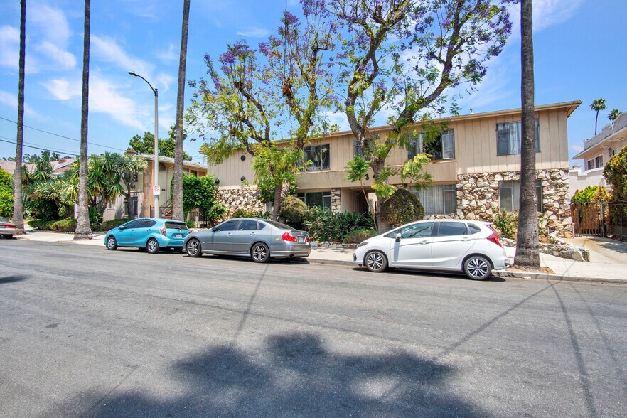 More Photos Of 1734-1740 Taft Ave, Los Angeles Apartments For Sale