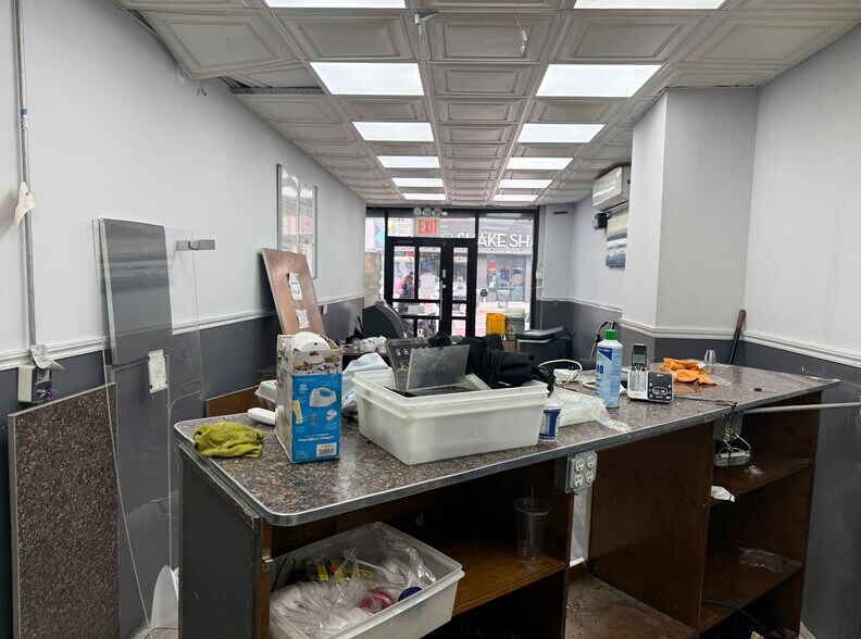 More Photos Of 2 W 125th St, New York Storefront Retail Residential For Lease