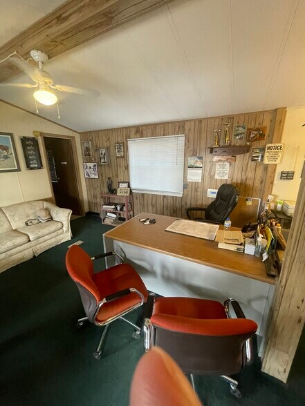 More Photos Of 4907 S Main St, Roswell Auto Dealership For Sale