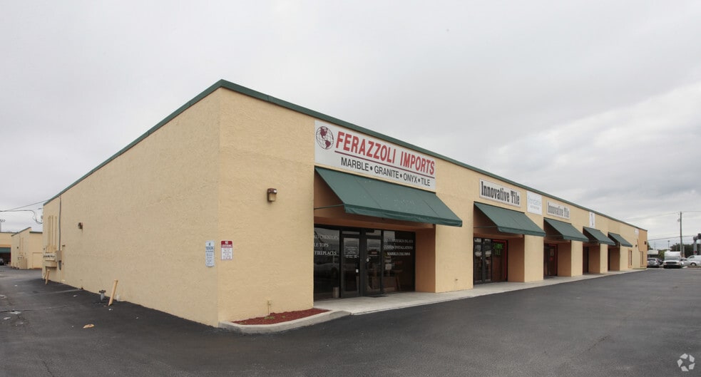 More Photos Of 3500 45th St, West Palm Beach Showroom For Lease