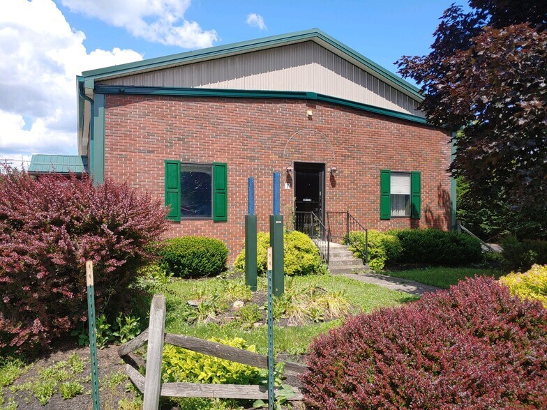 More Photos Of 7 S Main St, Franklinville Bank For Sale