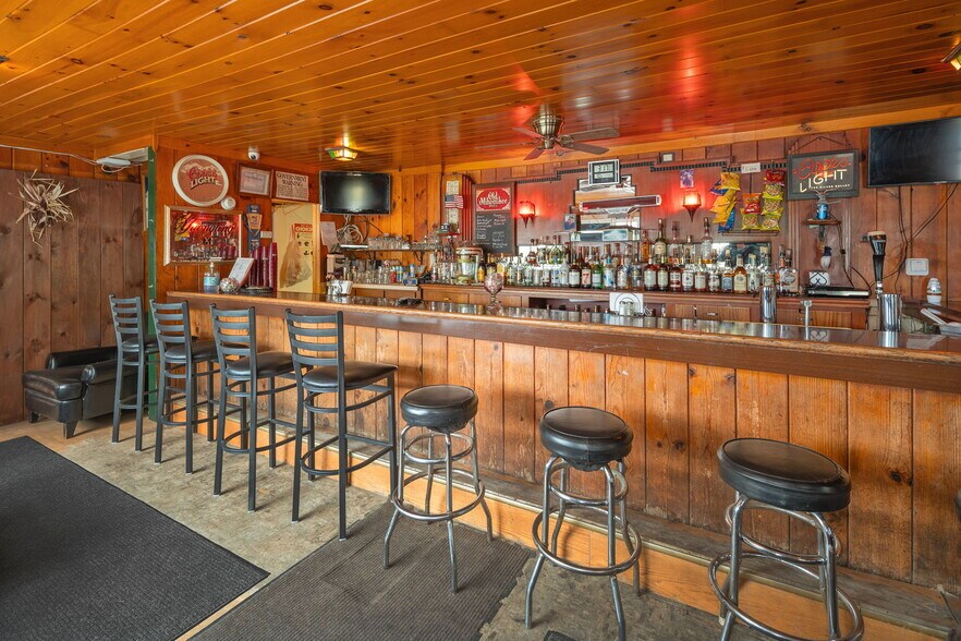 More Photos Of 189 Main St, Cherry Valley Restaurant For Sale