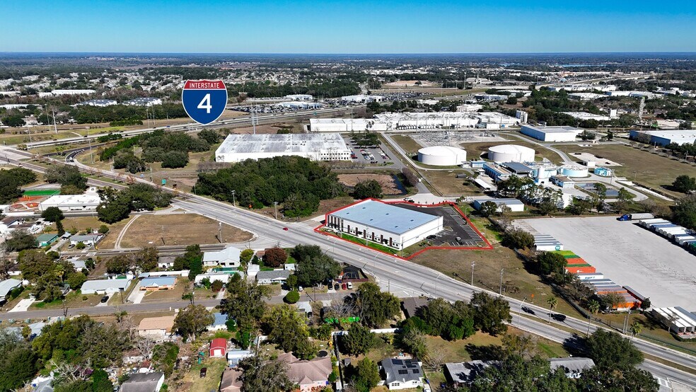 More Photos Of 1530 Kendrick Ln, Lakeland Warehouse For Lease