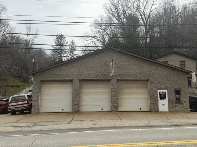 More Photos Of 306 Maple Creek Rd, Charleroi Auto Repair For Sale