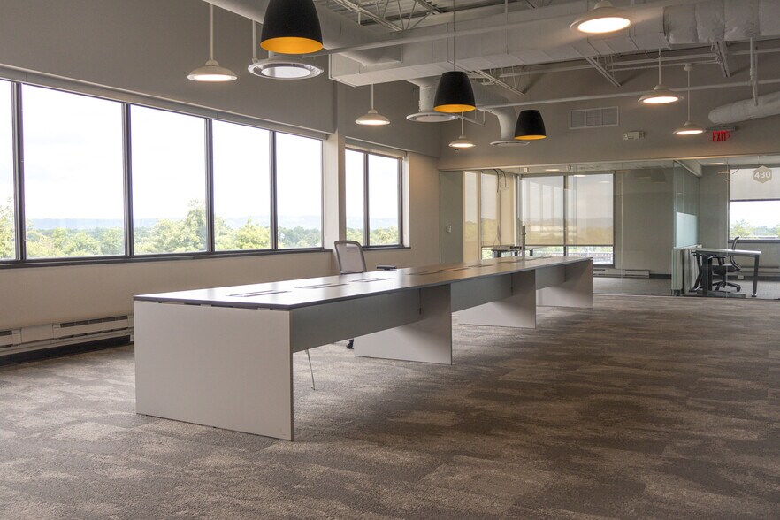 More Photos Of 100 Franklin Sq Dr, Somerset Office For Sale