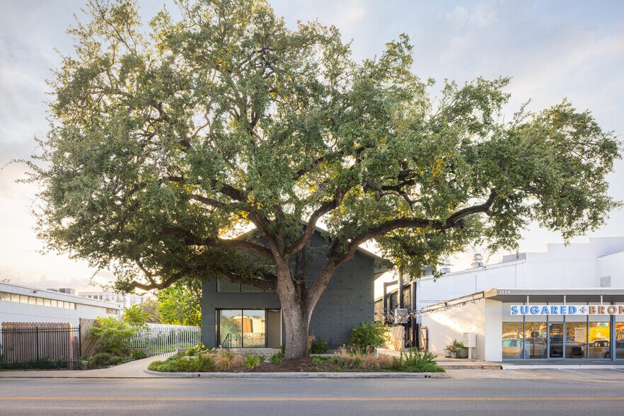 More Photos Of 1201 Westheimer Rd, Houston Unknown For Lease