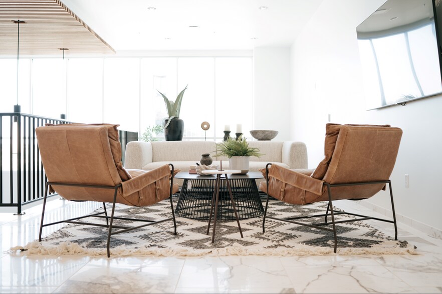 More Photos Of 489 S Jordan Pky, South Jordan Office For Sale